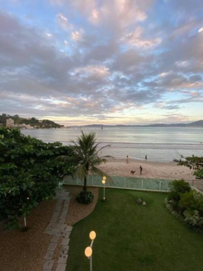 Apartamento frente mar Itapema